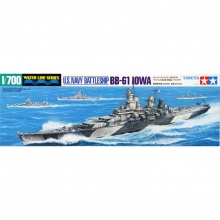 TAMIYA 31616 1-700 US NAVY BATTLESHIP BB 61 IOWA