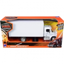 NEWRAY 15803D 1:43 PETERBILT 335 BOX TRUCK ( WHITE )