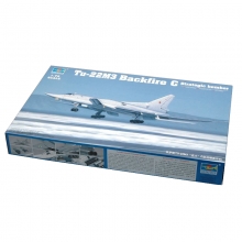 TRUMPETER 01656 1:72 TU 22M3 BACKFIRE C