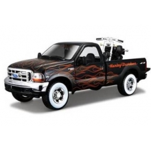 MAISTO 32181 2002 FXSTB NIGHT TRAIN + 1999 FORD F 350 SUPER DUTY PICKUP 1:24