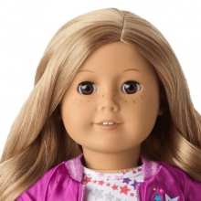 MATTEL FFV98 MUECA COMO YO, CABELLO LARGO ONDULADO RUBIO, PIEL CLARA OJOS CAFE