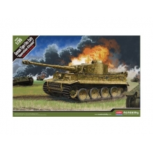 ACADEMY 13509 GERMAN TIGER I EARLY OPERATION CITADEL