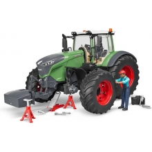 BRUDER 04041 FENDT 1050 VARIO WITH MECHANIC AND GARAGE EQUIPMENT