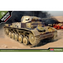 ACADEMY 13535 GERMAN PANZER II AUSF F NORTH AFRICA 1:35