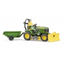 BRUDER 62104 BWORLD JOHN DEERE LAWN TRACTOR WITH TRAILER AND GARDENER