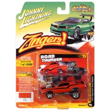 JOHNNY JLSP182B 1:64 1973 PLYMOUTH ROAD RUNNER ( ZINGER ) HEMI ORANGEA?