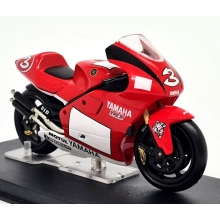 P&M MOTO YAMAHA YZR500