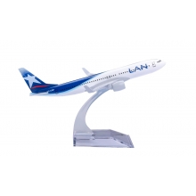 AIRPLANE B737 LAN CHILE AIRPLANE MODEL 1:400