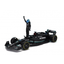 BURAGO 28037 1:24 RACE FORMULA MERCEDES W14 W FIGURE ( 2023 ) RUSSEL 63