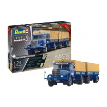 REVELL 07580 1:24 BUSSING 8000 S 13 WITH TRAILER PLATINUM EDITION