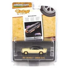 GREENLIGHT 39140C 1:64 VINTAGE AD CARS SERIES 10 1967 CHEVROLET CAMARO SS / RS SOLID PACK