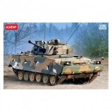 ACADEMY 13566 1:35 R . O . K ARMY K21 IFV