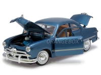 MOTORMAX 73213 1:24 FORD COUPE 1949 1:24 DARK BURGUNDY OR BAYSIDE BLUE